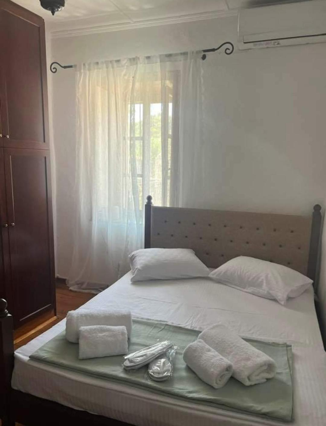 Πολυξενη -Εκαβη Vila Kontias Exterior foto